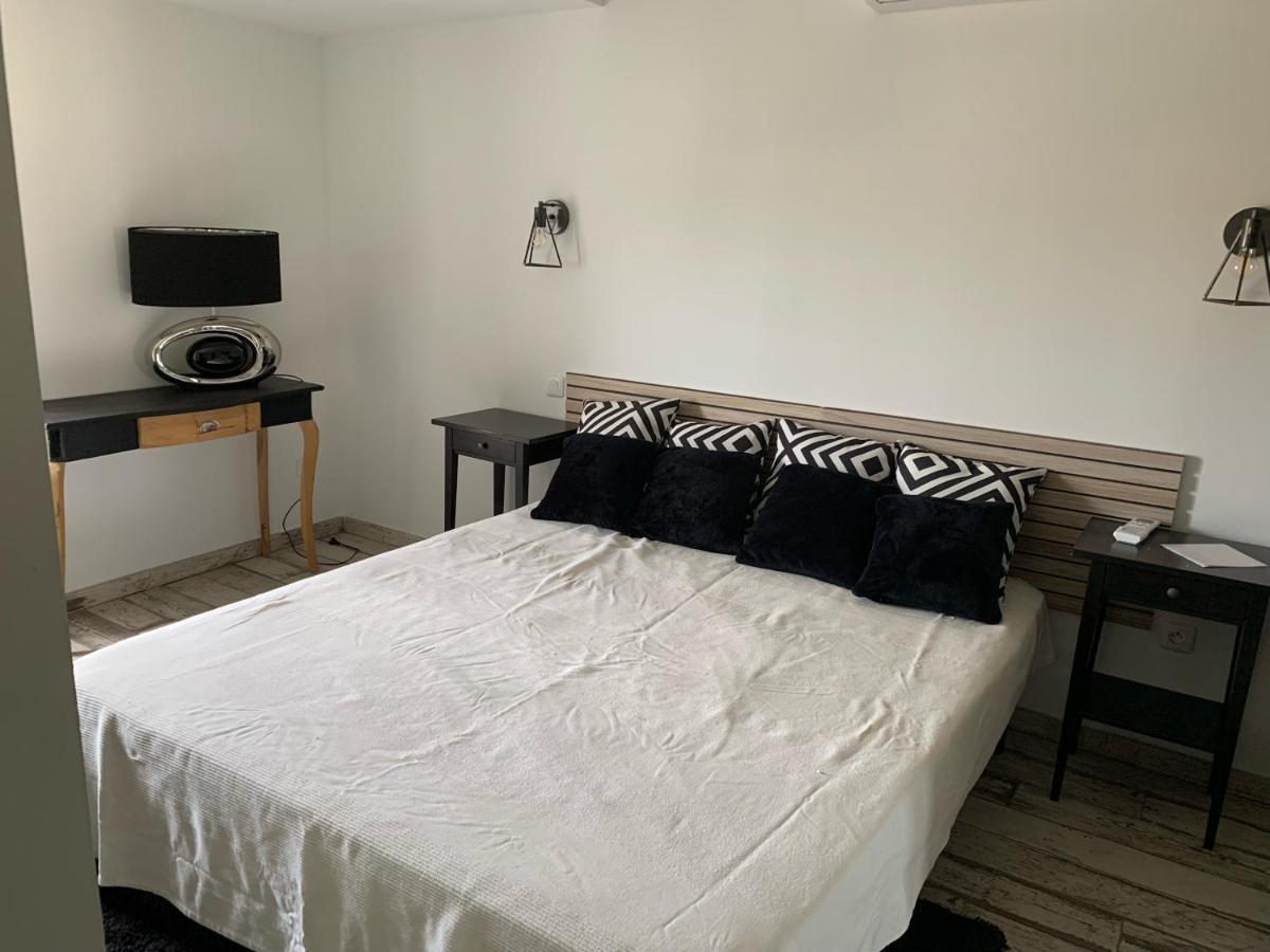 Les Dahlias Appartement 4 Personnes Jacuzzi Barbecue Jardin Arbore Climatise Agde Dış mekan fotoğraf