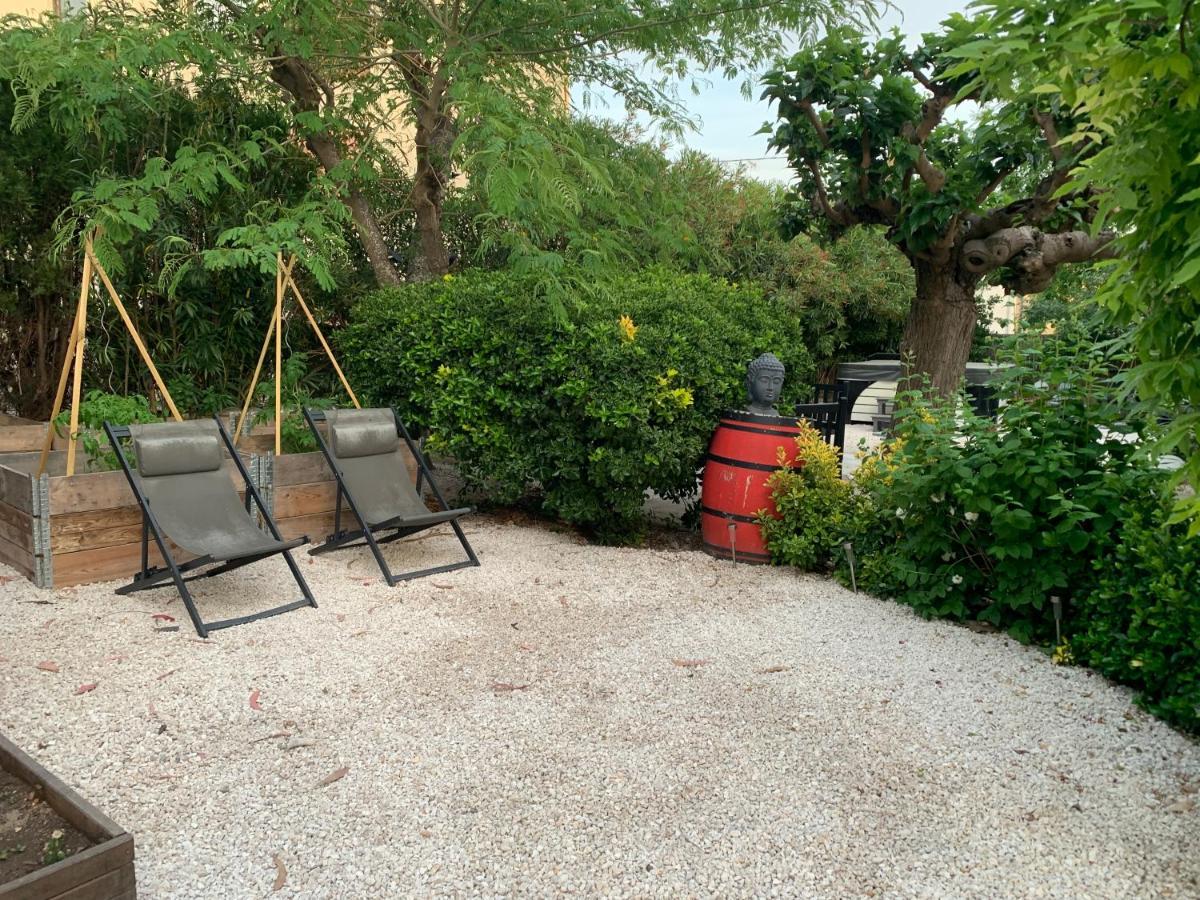 Les Dahlias Appartement 4 Personnes Jacuzzi Barbecue Jardin Arbore Climatise Agde Dış mekan fotoğraf